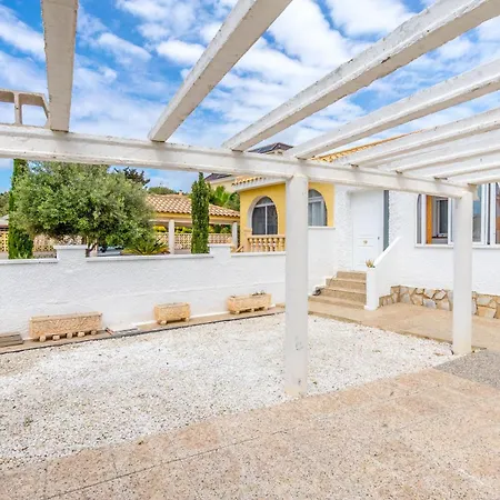 Zenia By The Sea Villa *